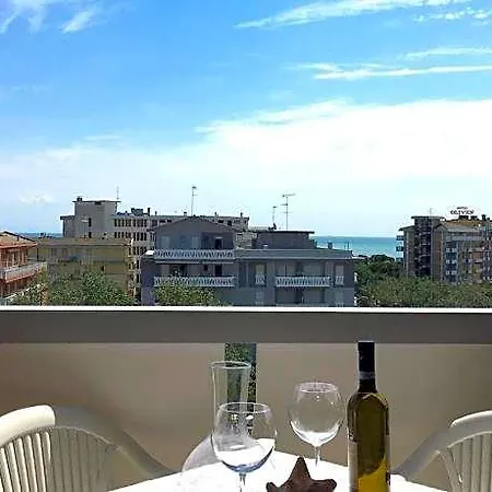 Beautiful For 4 Persons-pool-tv Apartment