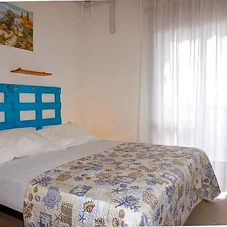 Beautiful For 4 Persons-pool-tv